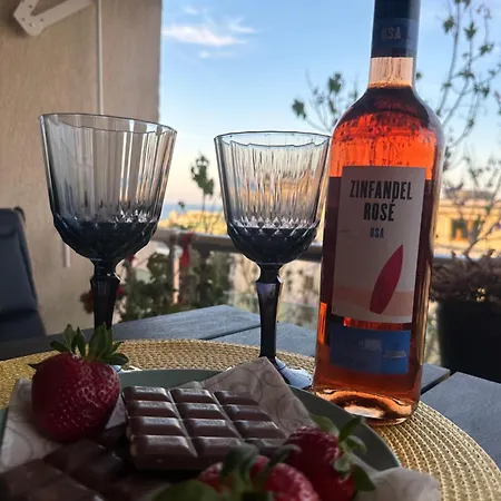 Kolevi Family Seaside Haven! شقة سينتس قسطنطين وهيلينا