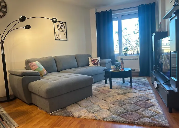 Kolevi Family Seaside Haven! Appartement